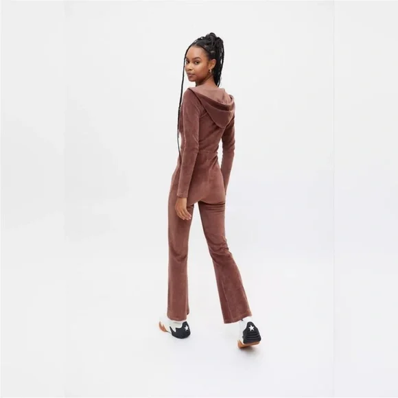 EUC Urban Outfitters Iets Frans Velour Catsuit Jumpsuit - Picture 2 of 4